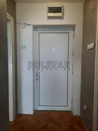 Dvosoban stan — Generala Milojka Lešjanina — fotografija 12