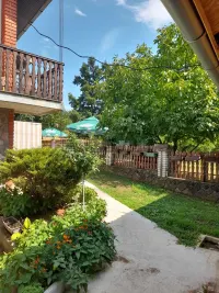 Kuća — Knić — fotografija 5