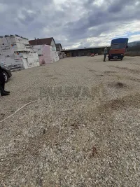 Plac — 19. oktobra — fotografija 2