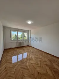 Dvosoban stan — Bulevar dr Zorana — fotografija 4