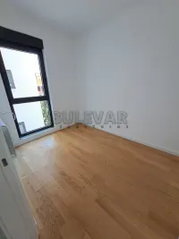 Dvoiposoban stan — Vojvode Tankosića — fotografija 4
