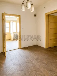 Trosoban stan — Stara železnička kolonija — fotografija 6