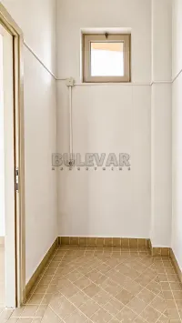 Poslovni prostor — 9. brigade — fotografija 3