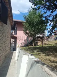 Kuća — Luja Adamiča — fotografija 1