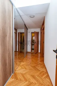 Trosoban stan — Svetozara Markovića — fotografija 11