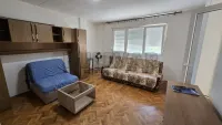 Garsonjera - Studio stan — Bulevar Svetog Pantelejmona — fotografija 1