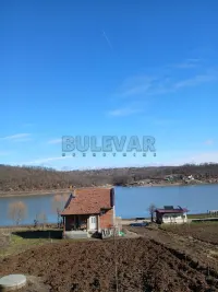 Plac — Žunje — fotografija 6