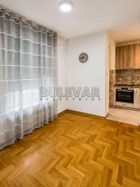 Poslovni prostor — Maksima Gorkog — fotografija 2