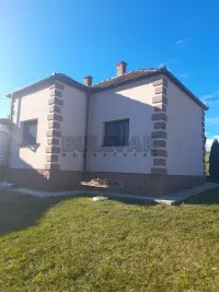 Kuća — Balosave — fotografija 1