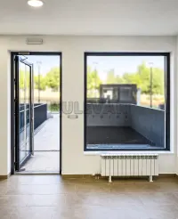 Poslovni prostor — Slobode — fotografija 2