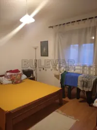 Kuća — Bulevar 12. februar — fotografija 19