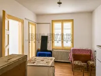 Trosoban stan — Stara železnička kolonija — fotografija 2
