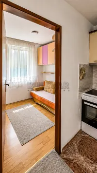 Jednoiposoban stan — Rentgenova — fotografija 8