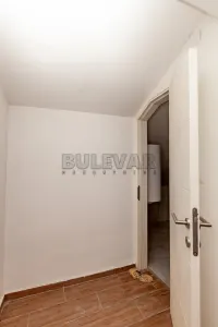 Jednoiposoban stan — Matejevački put — fotografija 3