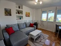 Jednoiposoban stan — Rentgenova — fotografija 1