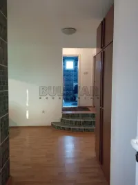 Kuća — Milivoja Bankovića Sićka — fotografija 7