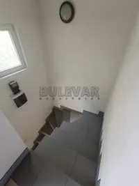 Jednoiposoban stan — Proleterska — fotografija 9