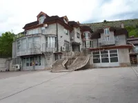 Poslovni prostor — Kneza Lazara — fotografija 2