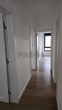 Poslovni prostor — Vase Albanca — fotografija 10