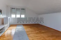 Trosoban stan — Ratka Jovića — fotografija 1