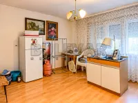 Trosoban stan — Булевар 12. фебруар — fotografija 6