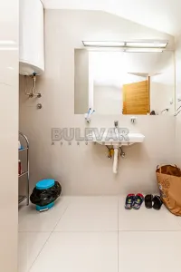 Više od tri spavaće sobe stan — Nikole Kopernika — fotografija 14