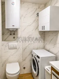 Jednoiposoban stan — Bulevar Nemanjića — fotografija 7