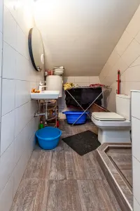Jednoiposoban stan — Patrisa Lumumbe — fotografija 16