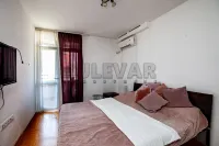 Više od tri spavaće sobe stan — Radoja Dakića — fotografija 13