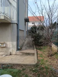 Trosoban stan — Gornjomatejevačka — fotografija 14