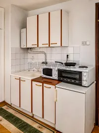 Garsonjera - Studio stan — Generala Milojka Lešjanina — fotografija 6