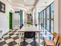 Poslovni prostor — Sinđelićev trg — fotografija 2