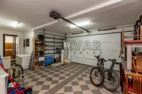 Kuća — Kragujevački oktobar — fotografija 17