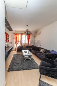 Više od tri spavaće sobe stan — Bulevar Nemanjića — fotografija 3