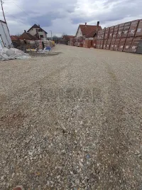 Plac — 19. oktobra — fotografija 4