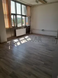 Poslovni prostor — Cara Dušana — fotografija 12