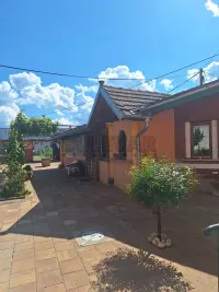 Kuća — Mrčajevci — fotografija 3