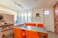 Trosoban stan — Obrenovićeva — fotografija 2