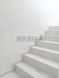 Poslovni prostor — Obrena Nikolića — fotografija 9
