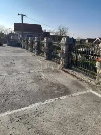 Kuća — 19. oktobra — fotografija 6