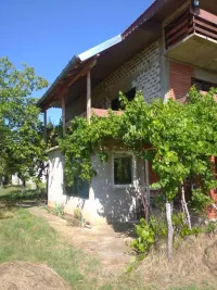 Kuća — Jovanovac — fotografija 3