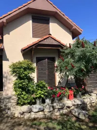 Kuća — Crvena Reka — fotografija 2