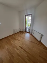 Kuća — Ruža — fotografija 13