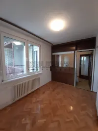Više od tri spavaće sobe stan — Koste Stamenkovića — fotografija 3