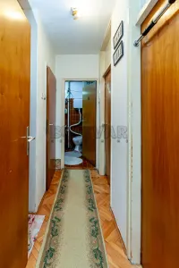 Više od tri spavaće sobe stan — Generala Milojka Lešjanina — fotografija 8