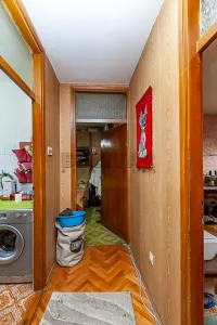Više od tri spavaće sobe stan — Sinđelićev trg — fotografija 13