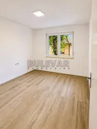 Poslovni prostor — Milentijeva — fotografija 9