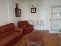 Dvosoban stan — Trg učitelja Tase — fotografija 3