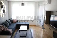 Dvosoban stan — Bulevar svetog cara — fotografija 4
