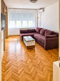 Trosoban stan — Bulevar dr Zorana — fotografija 1